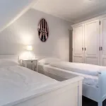 Casa de Férias Reetdachhaus Tuemmeldiek Reetdachhaus Tuemmeldiek 6b