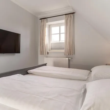 Reetdachhaus Tuemmeldiek Reetdachhaus Tuemmeldiek 6b Dom wakacyjny