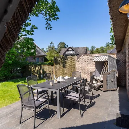 Reetdachhaus Tuemmeldiek Reetdachhaus Tuemmeldiek 6b Böhl